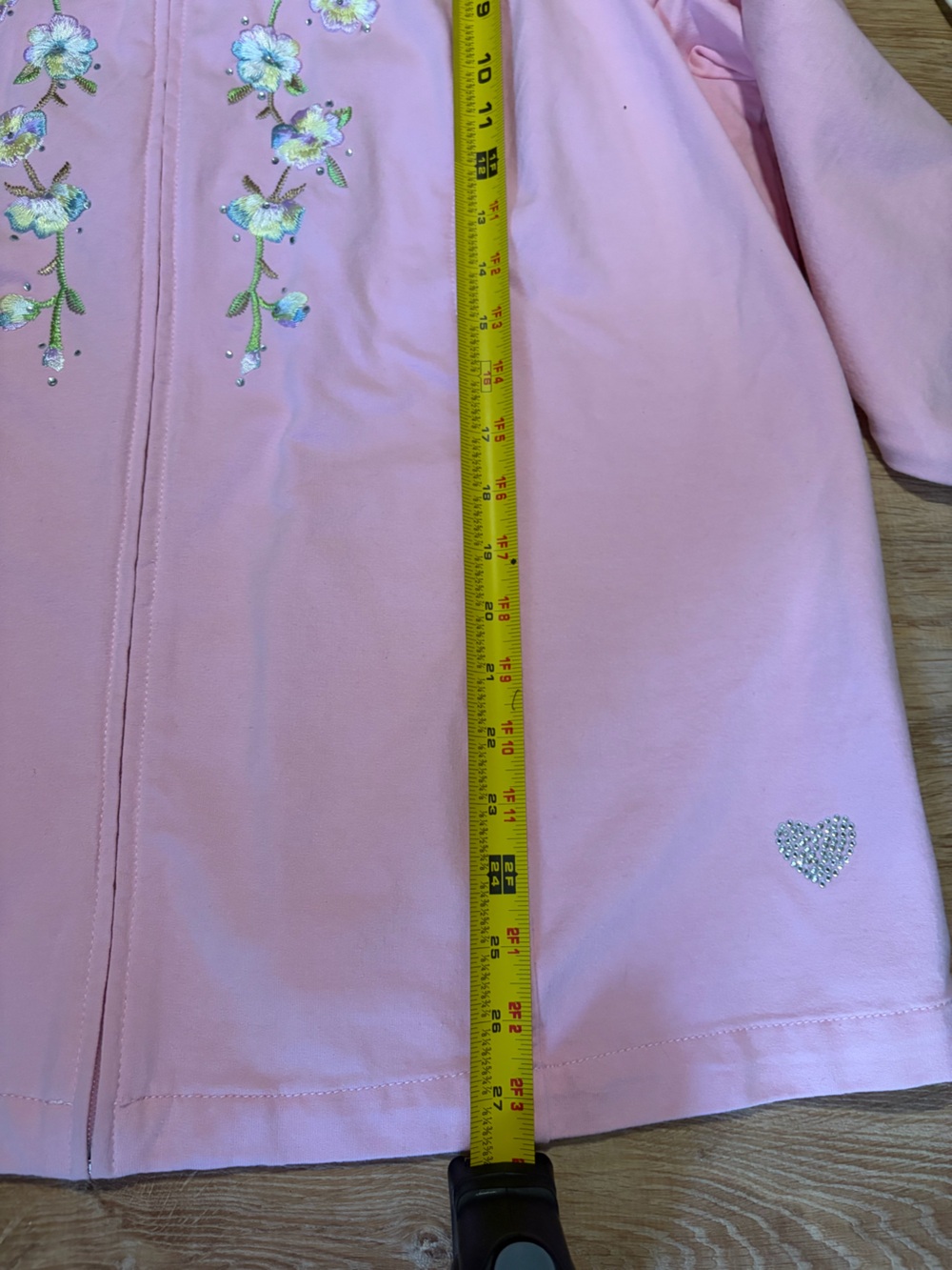 Quacker Factory Pink Embroidered Floral Rhinestone Heart Teddy Jacket - Picture 5 of 7